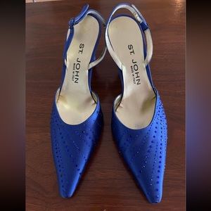 beautiful vibrant royal blue beaded satin pumps 3” heels by St. John size 7
